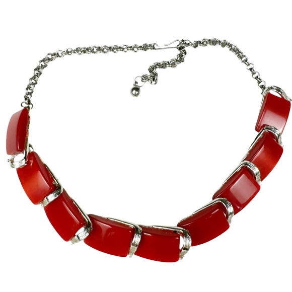 Red Thermoset Lucite and Silver Tone Linked Choker Necklace - Picture 3 of 12